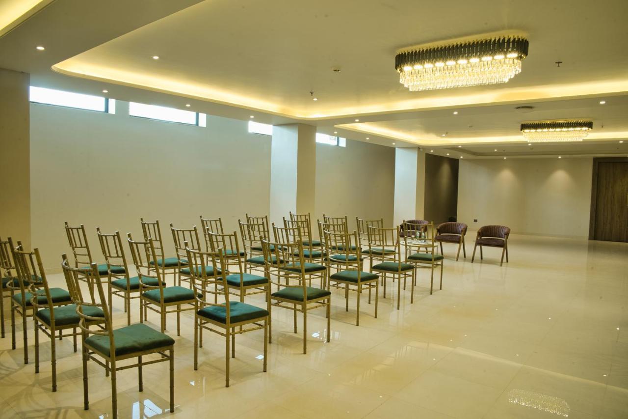 Hotel Sterling Pushkar Zewnętrze zdjęcie