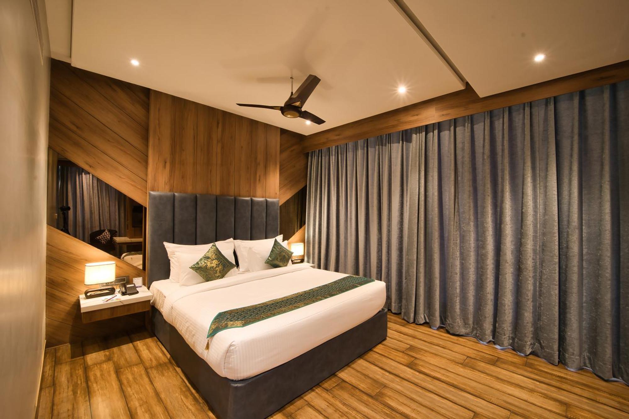 Hotel Sterling Pushkar Zewnętrze zdjęcie